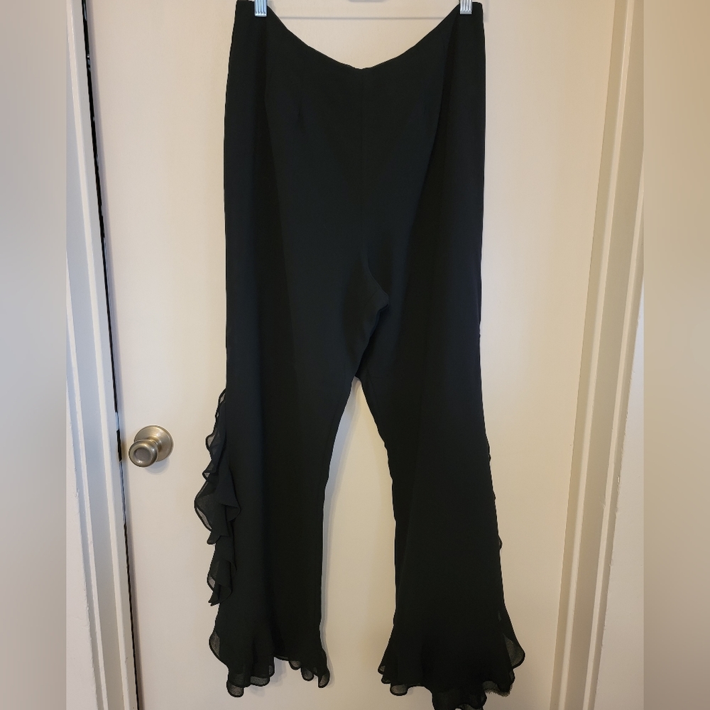 Vintage J.R.Nites by Caliendo Black pants with ruffle at leg hems Sz 14
